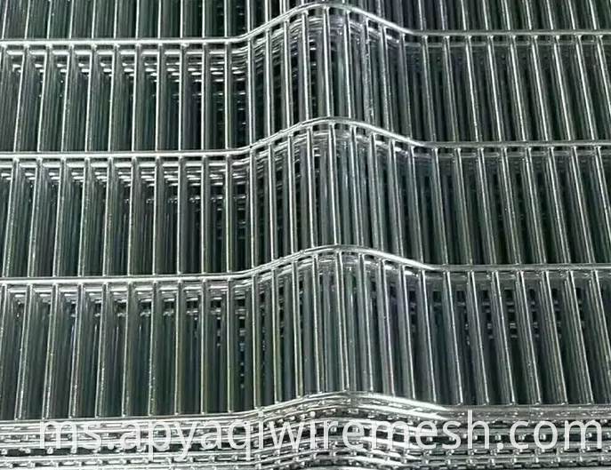 Panel Pagar Mesh Kawat yang Dikimpal Galvani di 12 Gauge 304 Panel Mesh Dikimpu Keluli Stainless